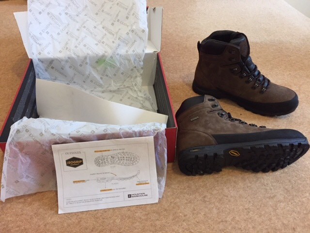 discovery mens extreme waterproof isogrip boots